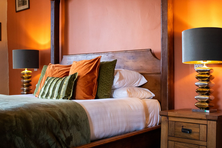 Bedroom 2, The Scole Hotel, Norfolk