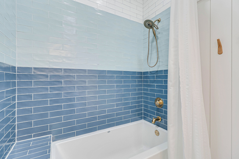 Bathroom 3, Palmetto Breeze 124 ST, Nueces