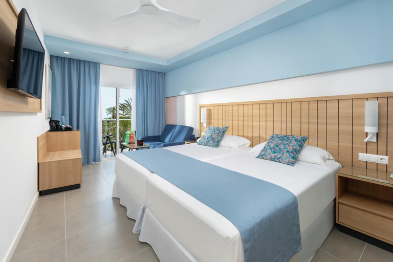 Bedroom 3, Hotel Riu Palace Palmeras - All Inclusive, Las Palmas
