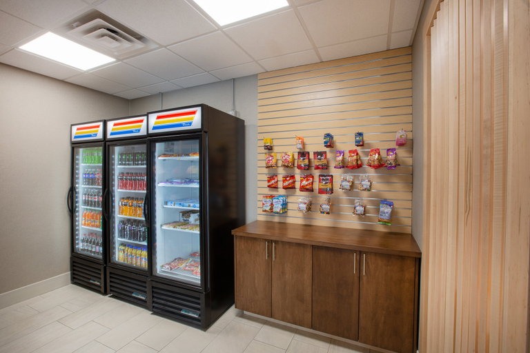 Others 2, Holiday Inn Express & Suites COLUMBUS by IHG, Platte