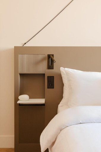 Bedroom 2, Ikonik Jean Medecin, Alpes-Maritimes