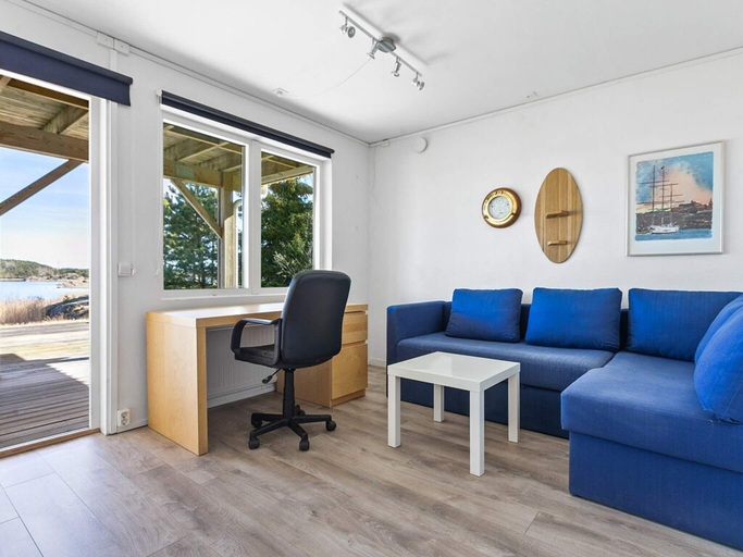 Others 4, person holiday home in STROMSTAD-By Traum, Strömstad