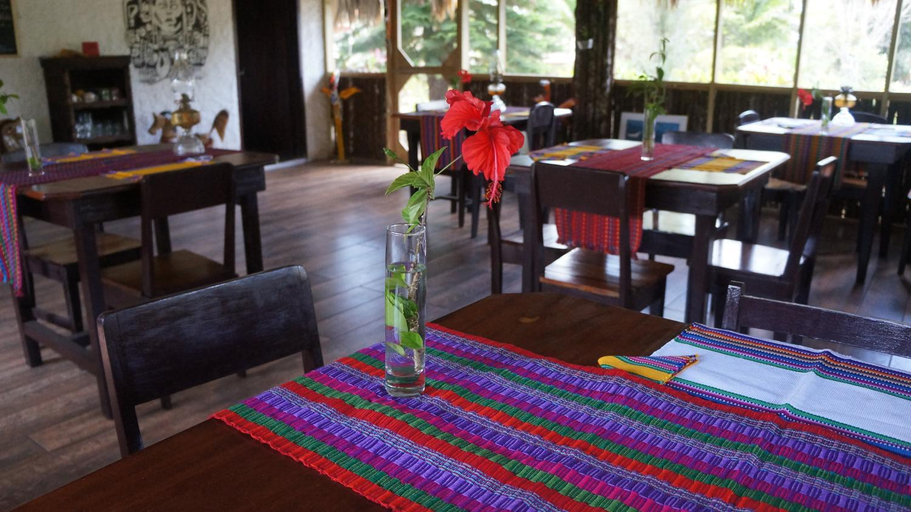 Food & Drinks 4, Pine Ridge Lodge