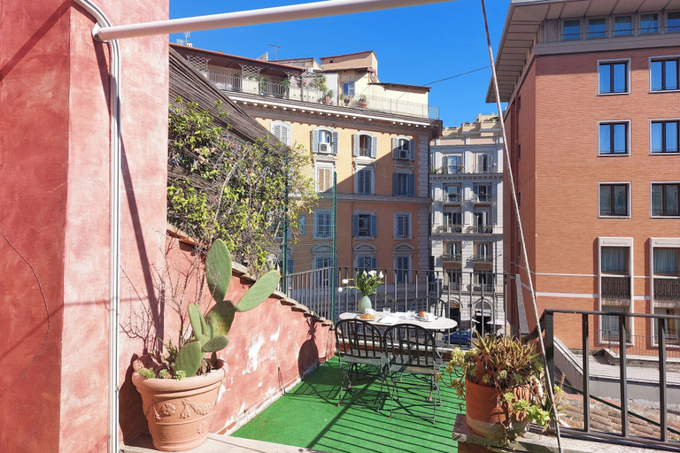 Others 5, Leonina Terrace, Rome