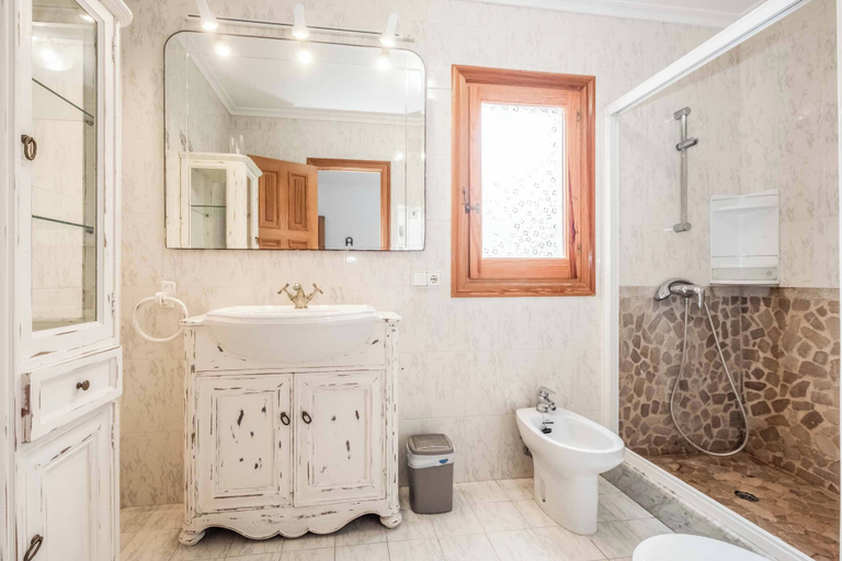 Bathroom 3, Villa Delfin, Baleares