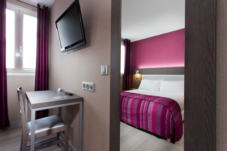 Bedroom 3, Hotel des Pavillons, Paris