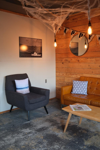 Public Area 2, Ashore Hotel, Clatsop