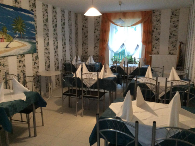 Others 2, Blumenhotel, Oberbergischer Kreis
