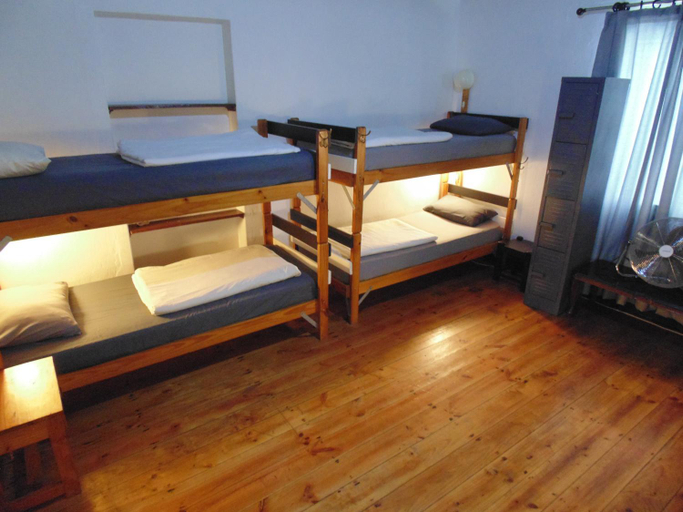 Bedroom 2, Zebra Crossing Backpacker, City of Cape Town