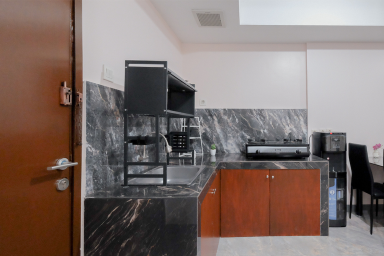 Others 5, Prime Location 1BR at The Wave Kuningan Apartment By Travelio, South Jakarta