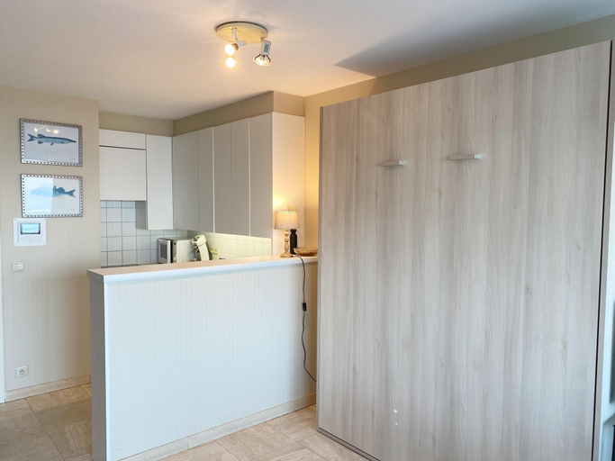 Private kitchen 4, Beachside Stay With Views, West-Vlaanderen