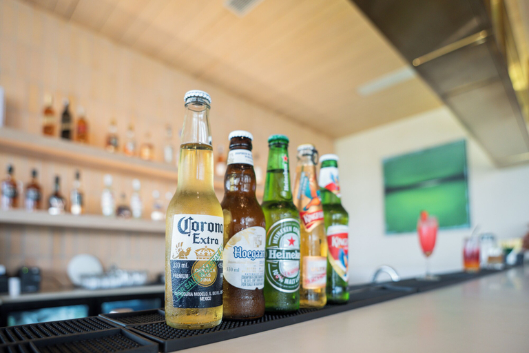 Food & Drinks 5, AR SUITES KLJ SQUARE, Gurgaon