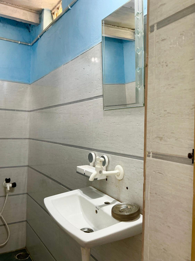 Others 4, Kalyan Guesthouse, Bellary