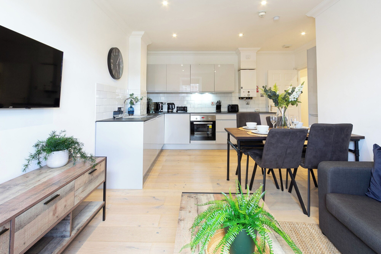 Private kitchen, Brighton/2bedroomflat/modern/tv/wifi, Brighton and Hove