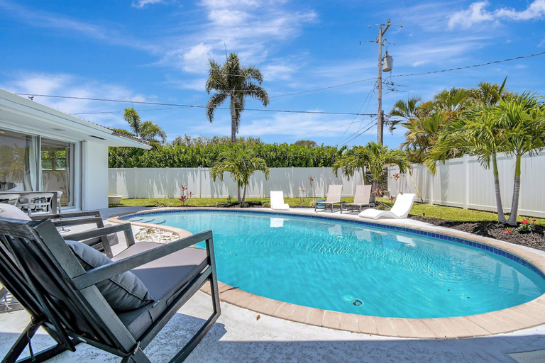Others 1, FLORENCE VILLA, Broward