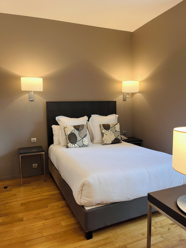 Bedroom 4, Best Western Grand Hotel de Castres, Tarn