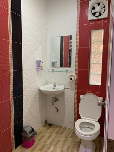 Bathroom 3, Green House Resort Praduyuen, Lan Sak