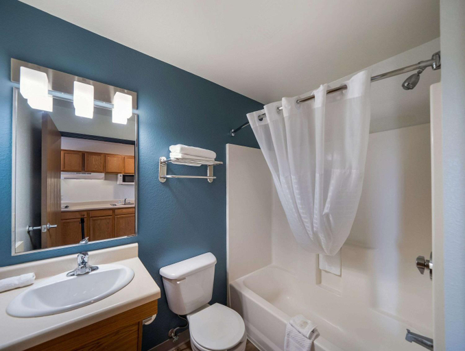 Bathroom 4, WoodSpring Suites Fort Worth Trophy Club, Tarrant