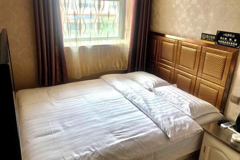 Room 5, Hui Zi Inn, Hulunbuir