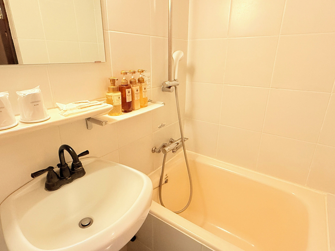 Bathroom, Hotel Gasthof, Kagoshima