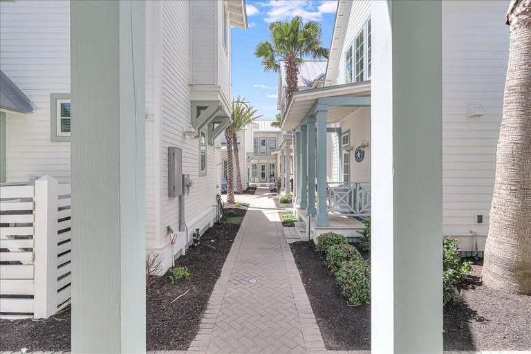 Exterior & Views 2, Off the Clock 230 RO B2, Nueces