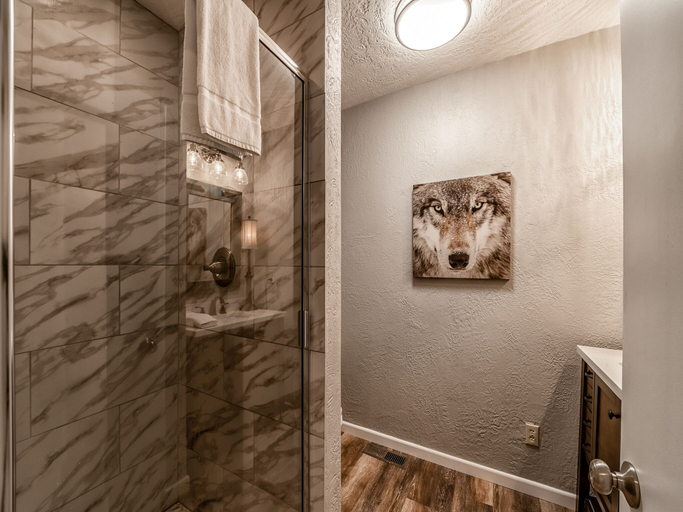 Bathroom 4, Texas Trio by Ruidoso Vacation Rentals, Lincoln