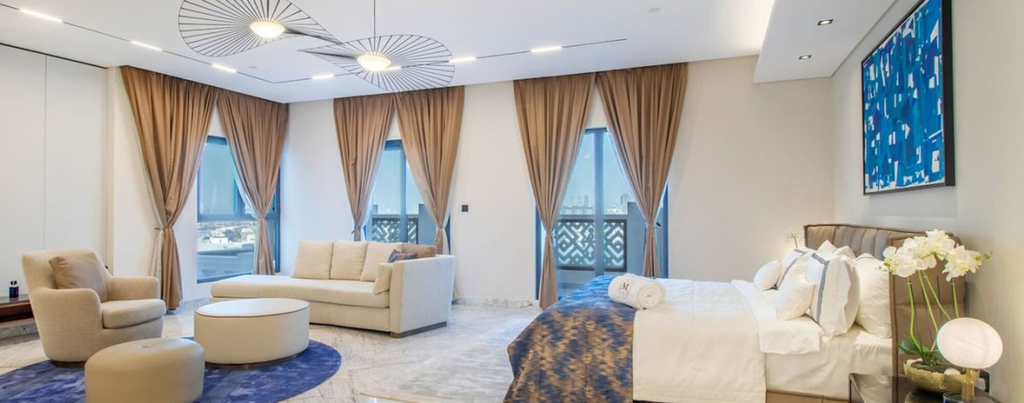Room 5, Luxury Sky Villa w Private Pool Sea View in Palm, Dubai