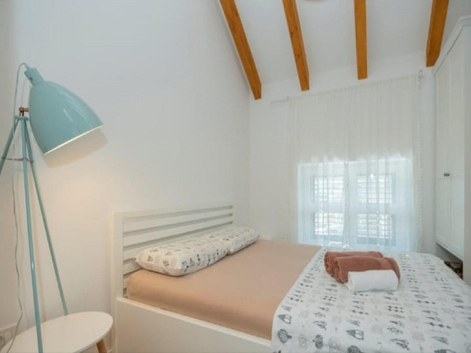 Bedroom 2, Adorable holiday home with swimming pool, Imotski