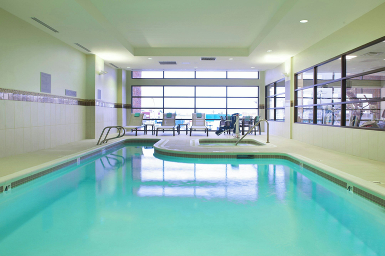 Sport & Beauty, Courtyard by Marriott Seattle Everett Downtown, Snohomish