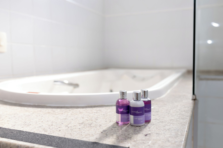 Bathroom 4, GoldMen Select Cianorte, Cianorte