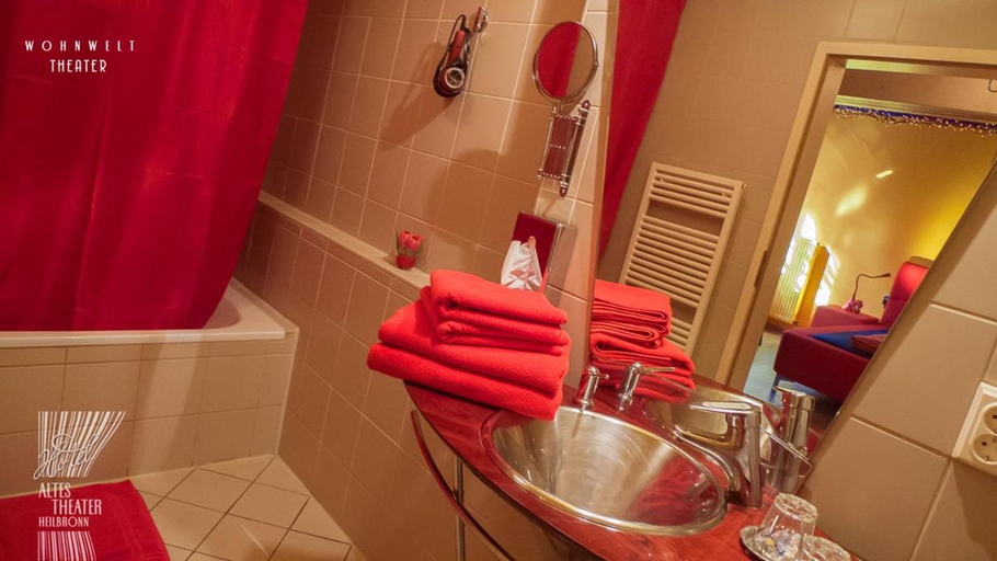 Bathroom 2, HOTEL ALTES THEATER Heilbronn, Heilbronn