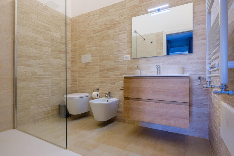 Others 5, VillaRealeFlats, Lecce
