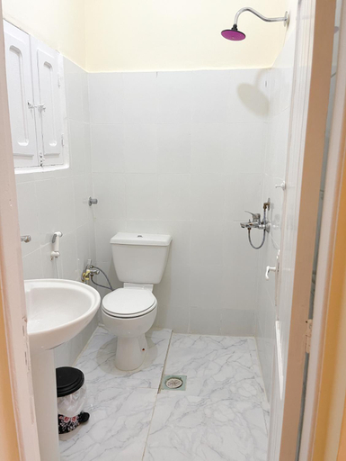 Bathroom 2, Miramar Camp Dahab, Sant Katrin