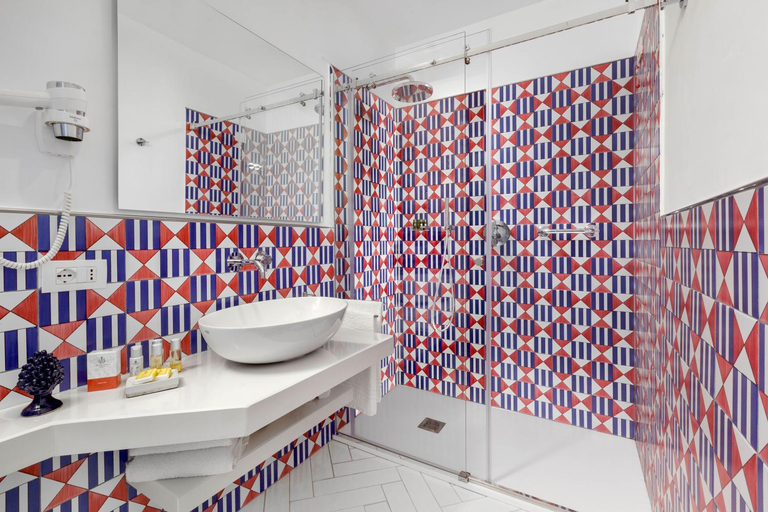 Bathroom 5, Relais Caposcuro, Napoli