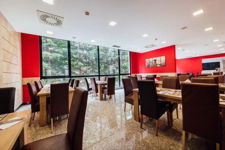 Food & Drinks 5, Hotel Walter, Sarajevo