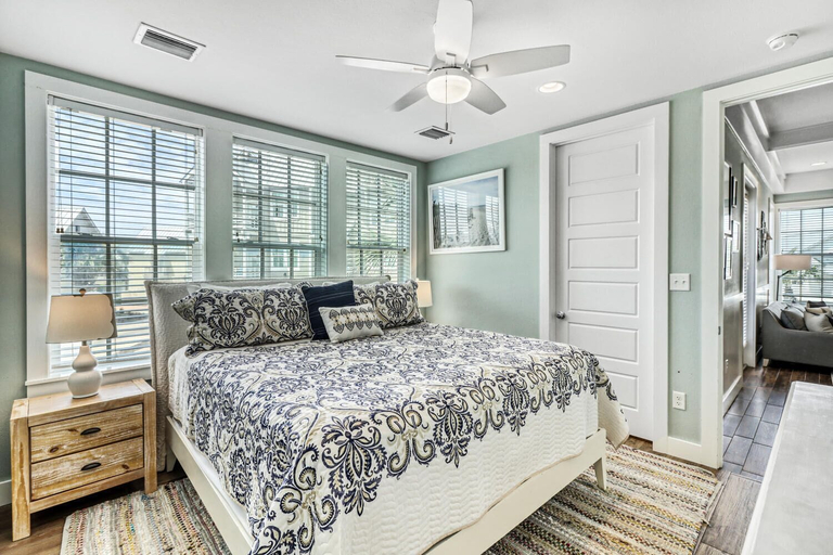 Bedroom 3, Turtle Cove TC 1209, Nueces