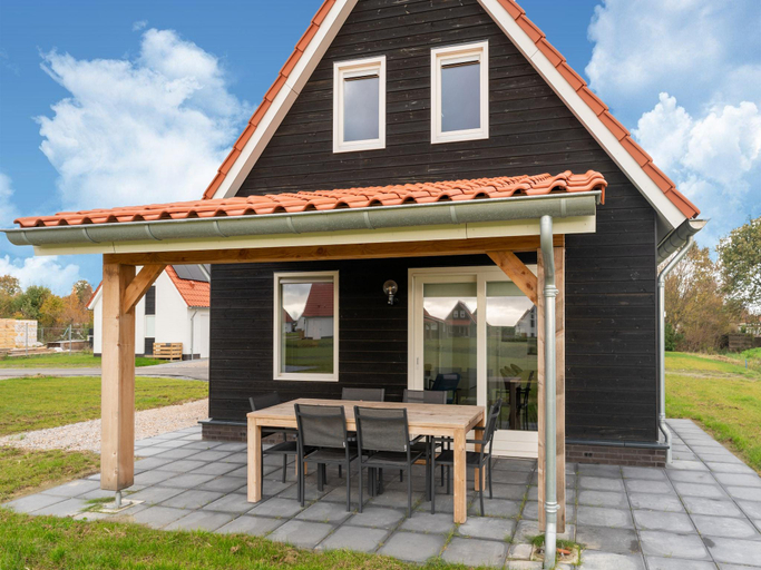 Others 4, Holiday Home near Scherpenisse Beach, Tholen