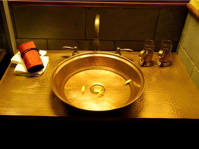 Bathroom, Songtsam Meili, Dêqên Tibetan