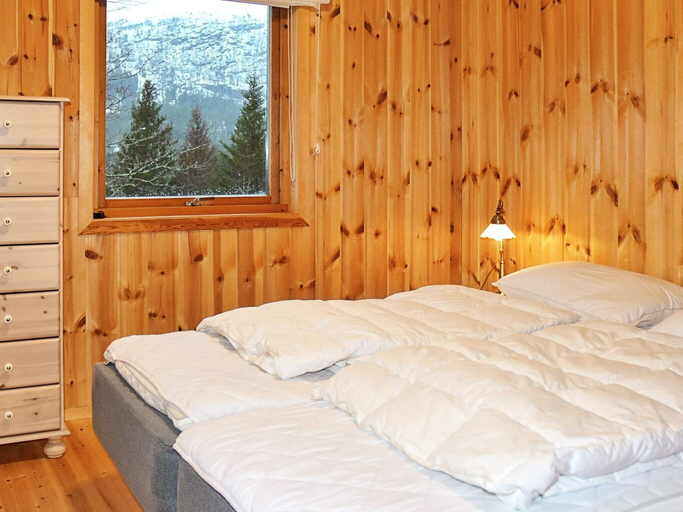 Bedroom 2, Secluded Mountain Retreat-By Traum, Jølster