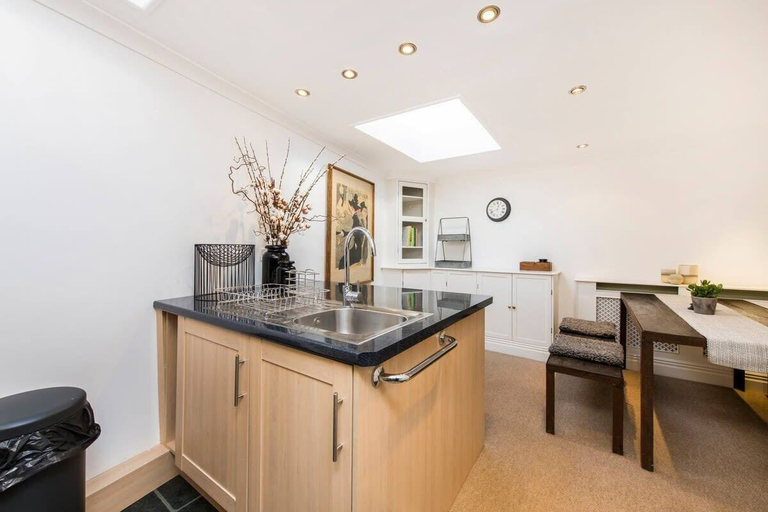Others 4, 2 Bed Apartment, Notting Hill, London