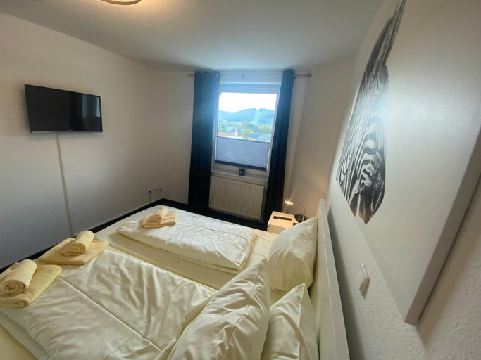 Bedroom 2, Geraumiges Apartment mit Balkon in Willingen, Waldeck-Frankenberg
