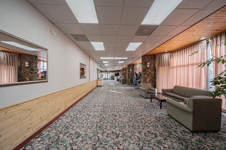 Public Area 3, Motel 6 Pocatello, ID, Bannock