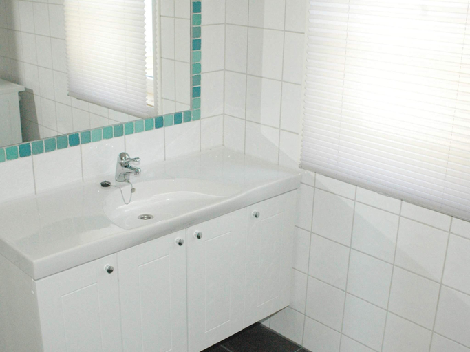 Bathroom 3, person holiday home in Aram-By Traum, Sande