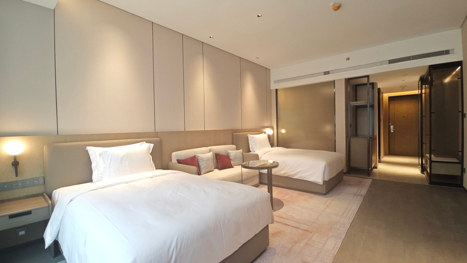 Crowne Plaza LANZHOU NEW AREA - Tap to explore photos