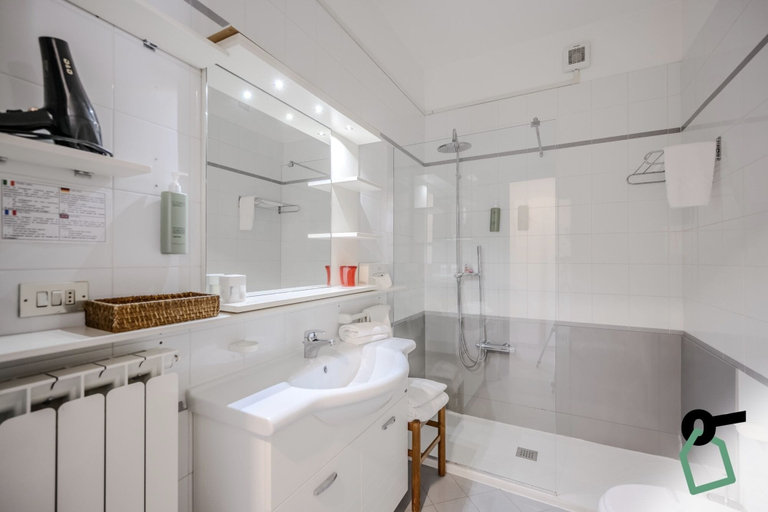 Bathroom 3, Hotiday Room Collection - Alassio Centro, Savona