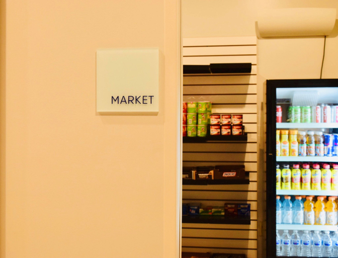 Food & Drinks 1, Holiday Inn Express & Suites MIDDLETOWN by IHG, New Castle