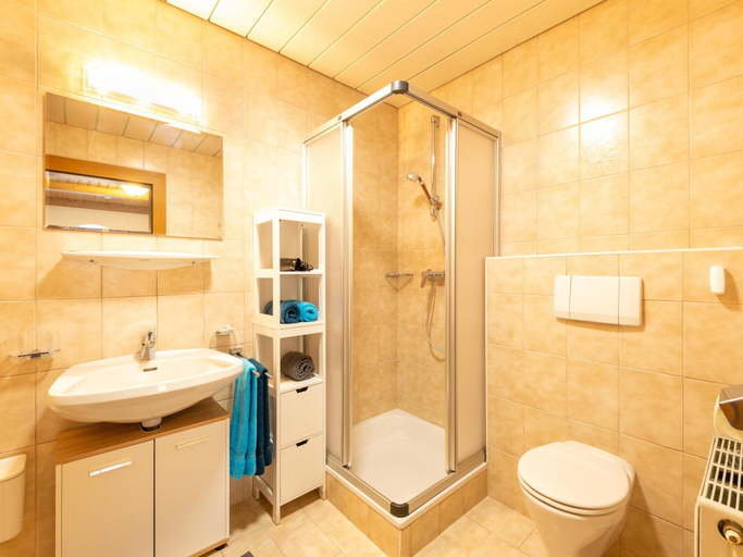 Others 3, Apartment Mayrhofen near Horbergbahn, Schwaz