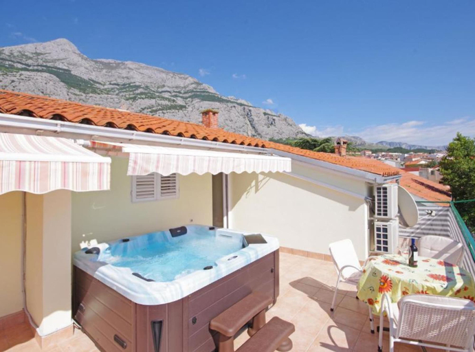 Others 4, Apartments Ribarević, Makarska