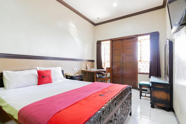Bedroom 9