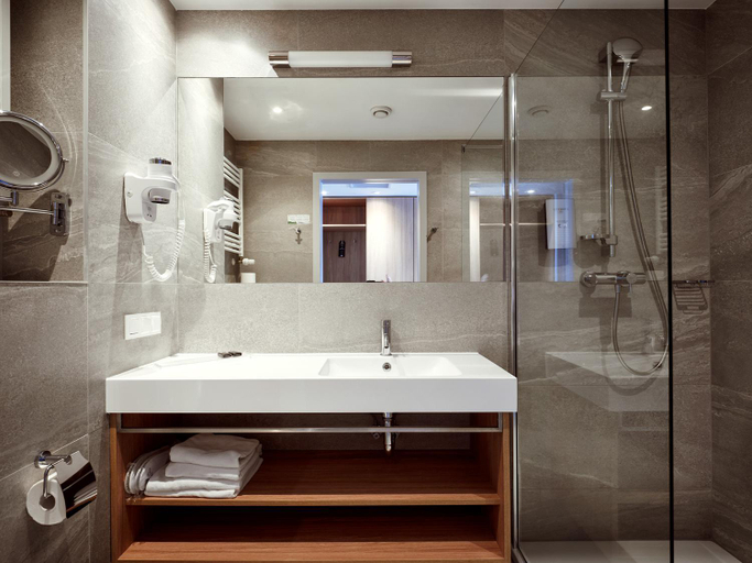 Bathroom 5, Baltivia Sea Resort, Koszalin